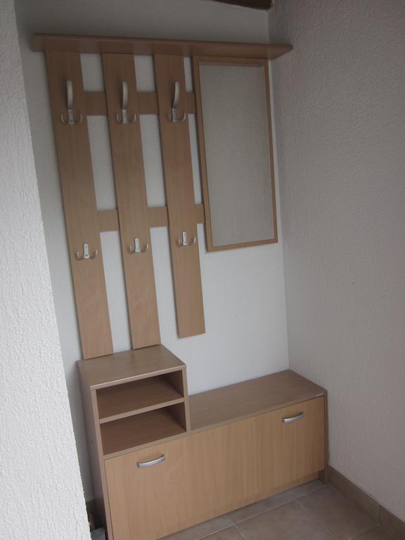 Apartments Dumencic Rab Mundanije Pokój zdjęcie